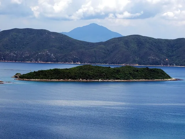 Flat Island, Tai Po