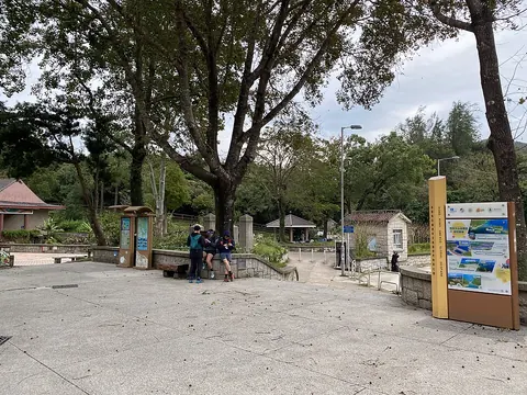 Pak Tam Chung, where the walk starts