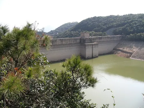 Tai Tam Upper Reservoir dam