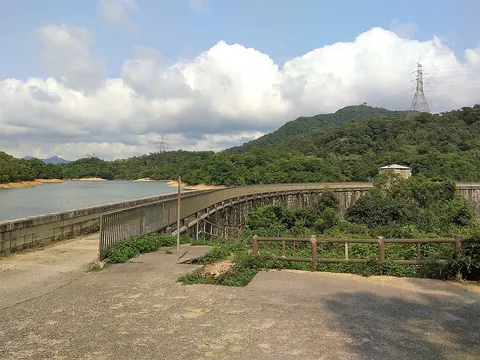 Kowloon Reservoir main dam